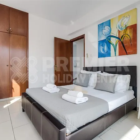 Dafni Villa Protarász